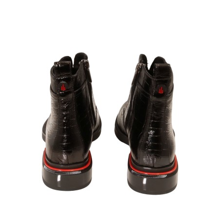 Black colour women ankle boots