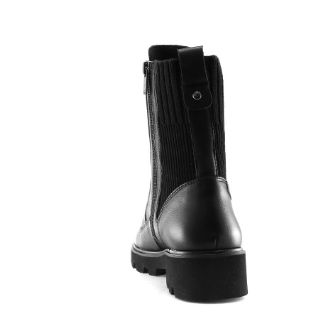 Black colour women leisure shoes