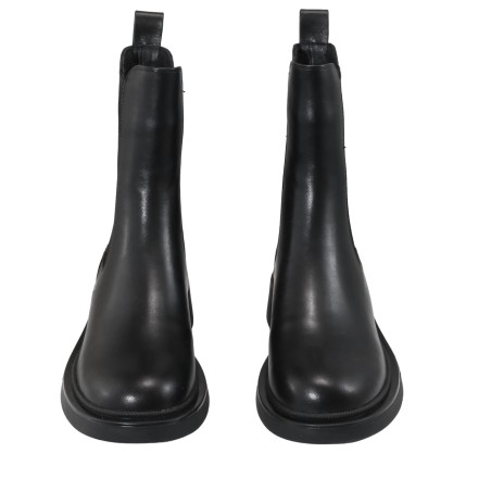 Black colour women ankle boots
