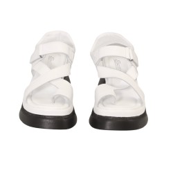 Women sandals