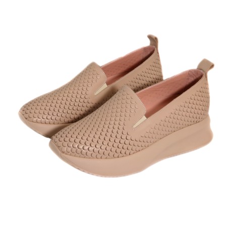 women leisure shoes