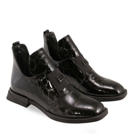 women leisure shoes