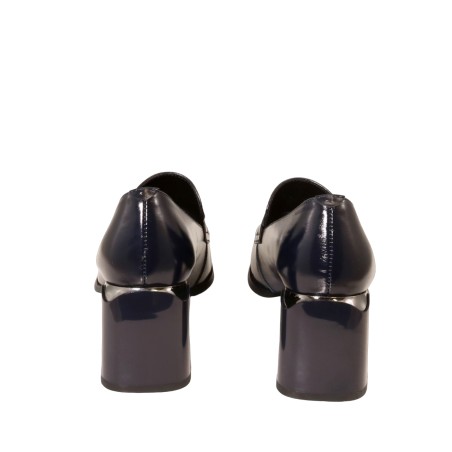women court shoes