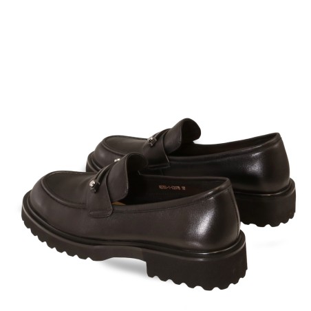 women court shoes