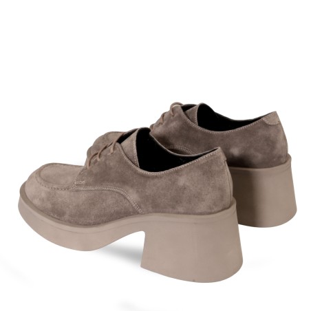 women court shoes