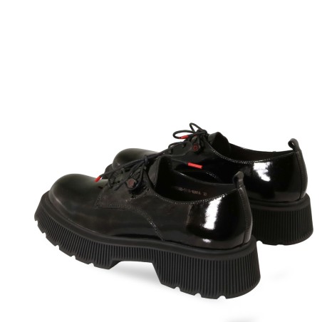 women court shoes