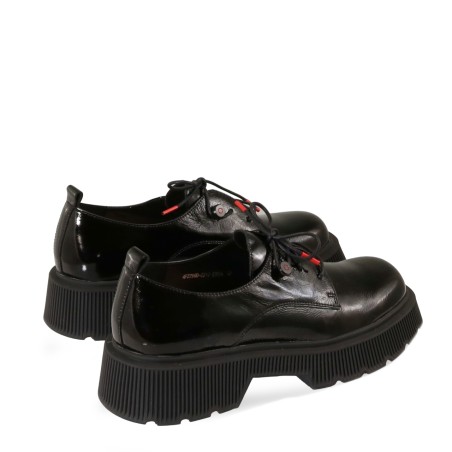 women court shoes