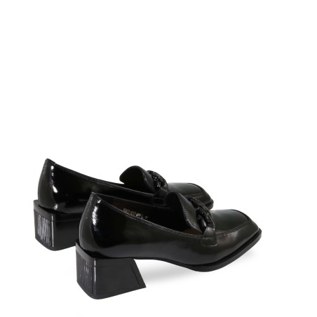 women court shoes