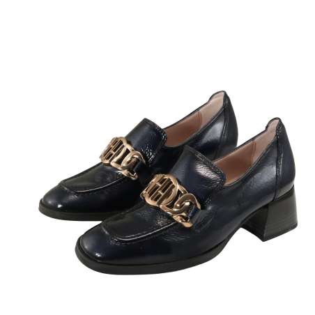 women court shoes