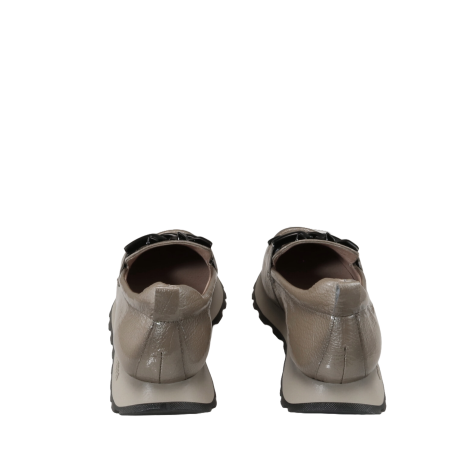 women court shoes