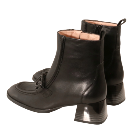 women leisure shoes