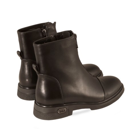 Moteriški aulinukai