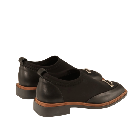 women court shoes
