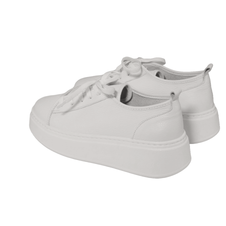 women court shoes