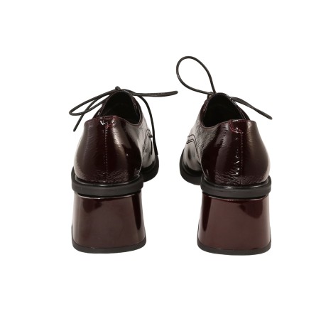 women court shoes
