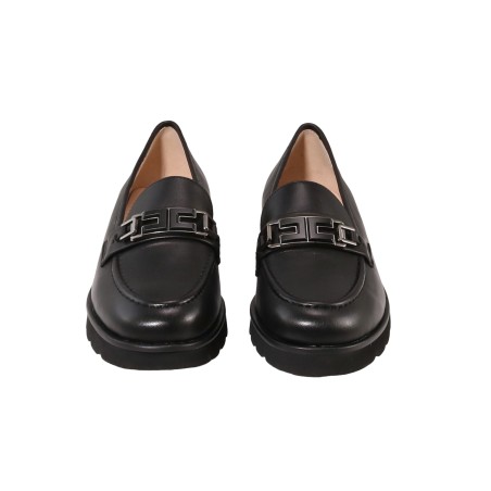 women court shoes