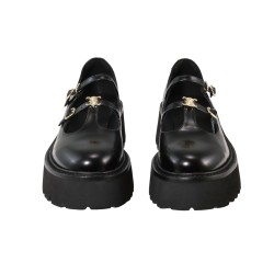 women court shoes