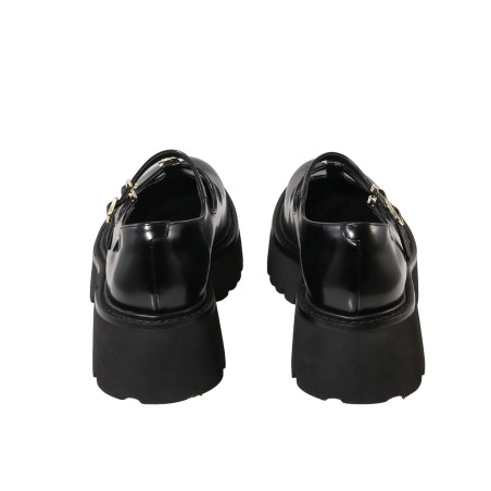 women court shoes