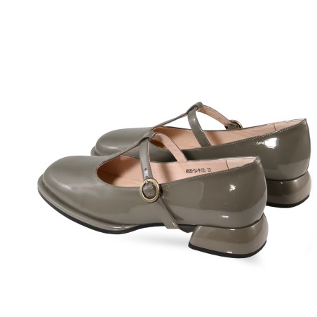 women court shoes