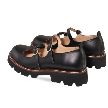 women court shoes