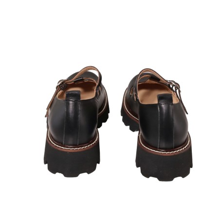 women court shoes