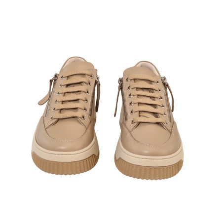 women court shoes