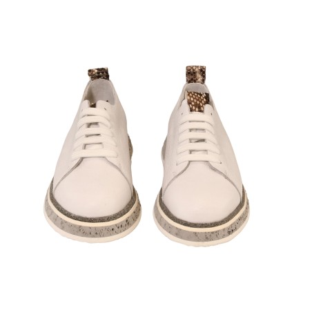 women leisure shoes