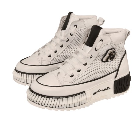 women court shoes