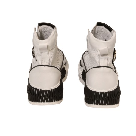 women court shoes