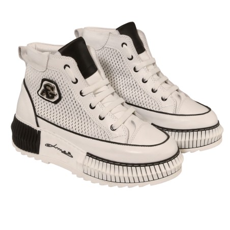 women court shoes