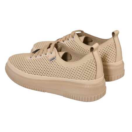 women leisure shoes
