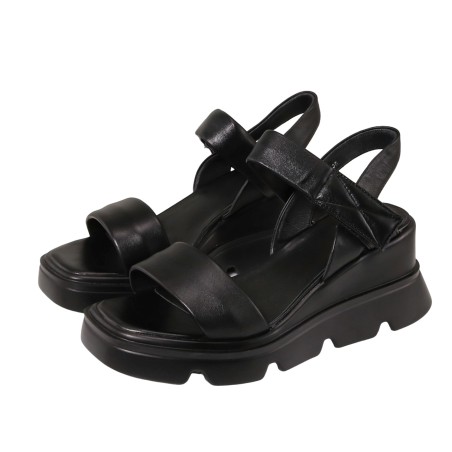 Women sandals