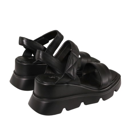 Women sandals