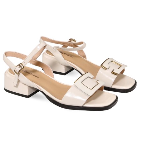 Women sandals