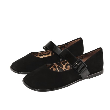 women court shoes