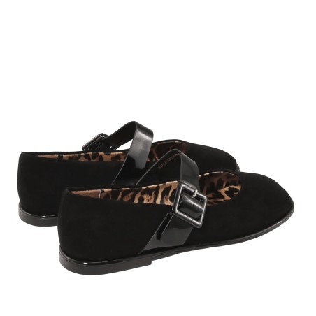 women court shoes