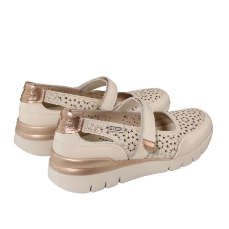 women leisure shoes