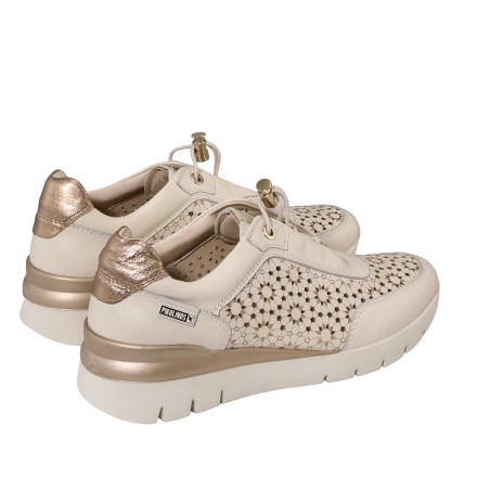 women leisure shoes