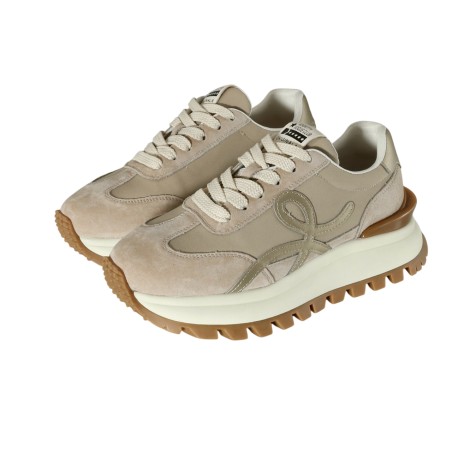 women court shoes