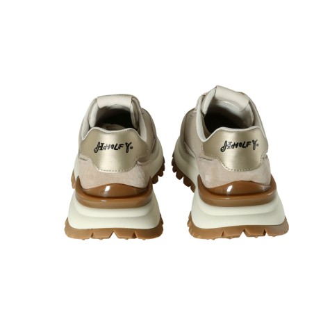 women court shoes