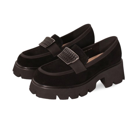 women court shoes