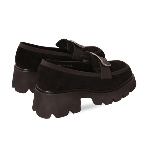 women court shoes