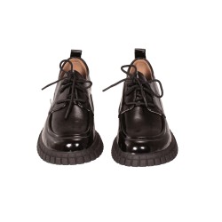 women court shoes