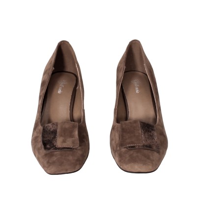women court shoes