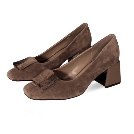 women court shoes