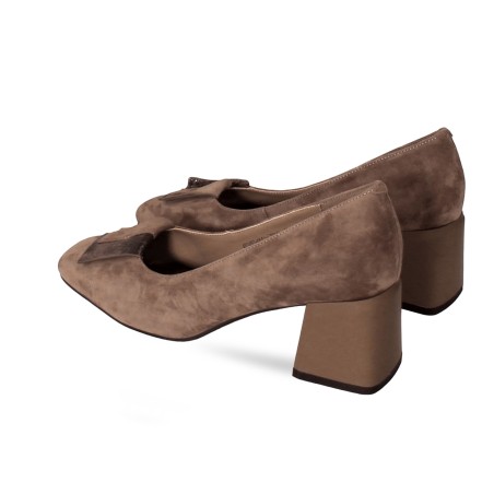 women court shoes