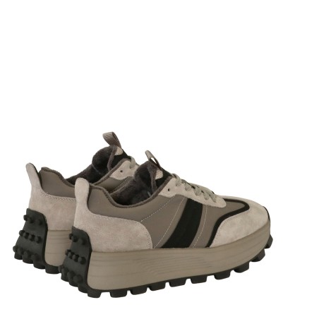 women court shoes