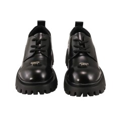 women court shoes