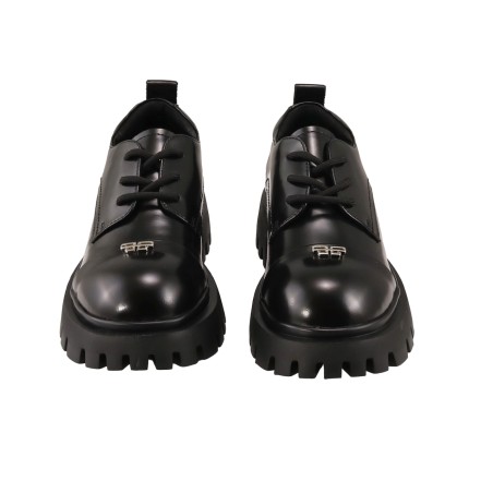 women court shoes