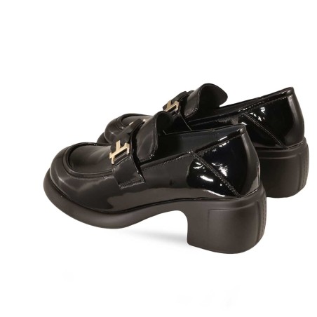 women court shoes